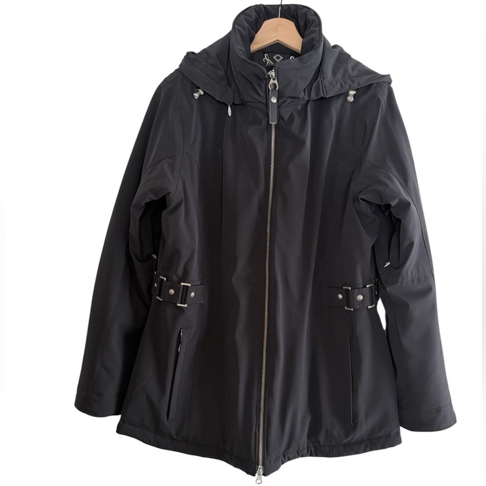 Obermeyer Xara Ski Jacket Black Thinsulate Detachable Hood Snow Winter Coat 14